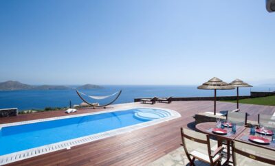 Villa Takis